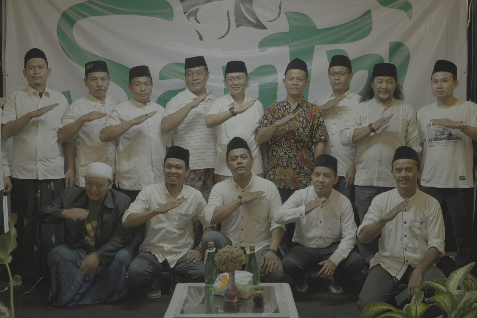 Relawan Santri Deklarasi Dukung Dani Ramdan Jadi Bupati Bekasi Di Pemilu Serentak Tahun 2024