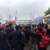 Susah Diserap Sebagai Tenaga Kerja : Ratusan Warga Mekarmukti Desak PTMI II, Untuk Perhatikan Warga Lokal