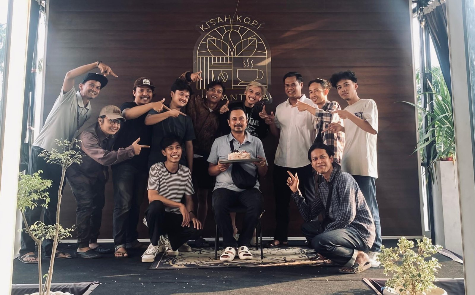 Ulang Tahun CEO KKN Grup, Ungkit Soal Keresahan hingga Aksi Positif untuk Pemuda