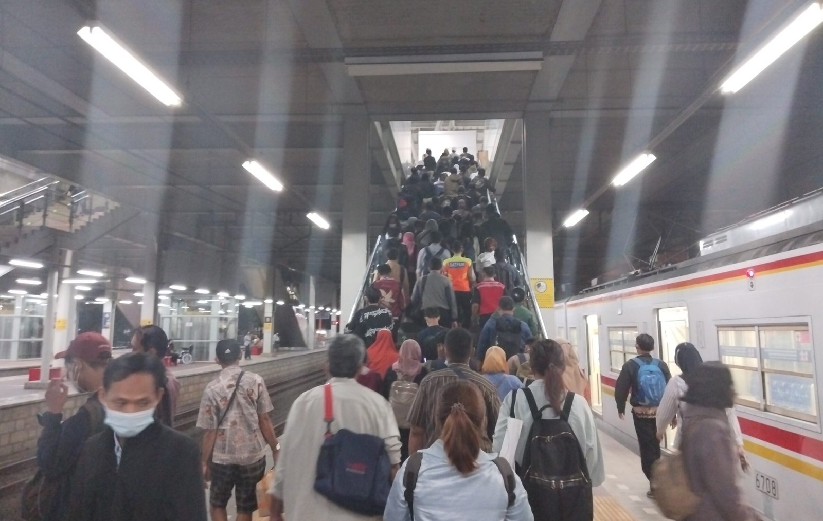 Bekasi Jadi Pilihan, 30 Ribu Warga DKI Pindah Domisili