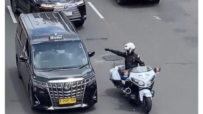 Viral Video Pengawalan Mobil RI-36, TikToker dan Polri Saling Beri Klarifikasi