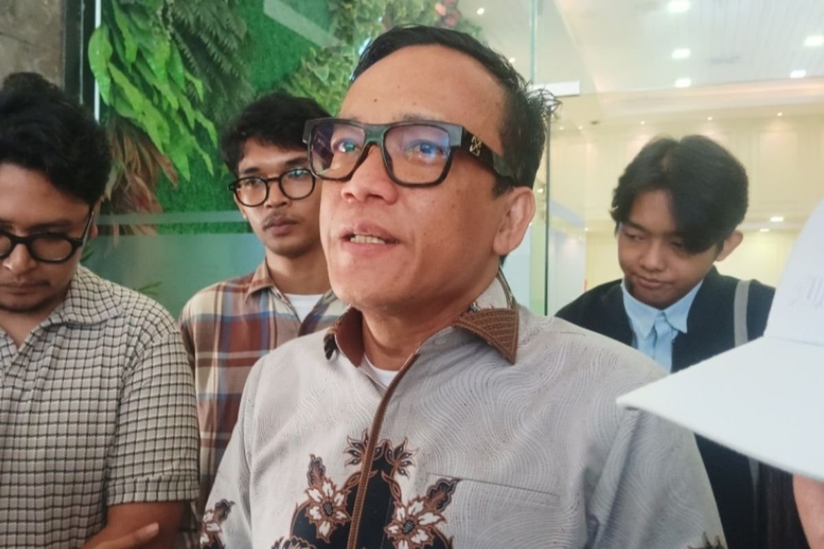 #KaburAjaDulu Viral! Wamenaker: Kabur Saja, Kalau Perlu Jangan Balik!