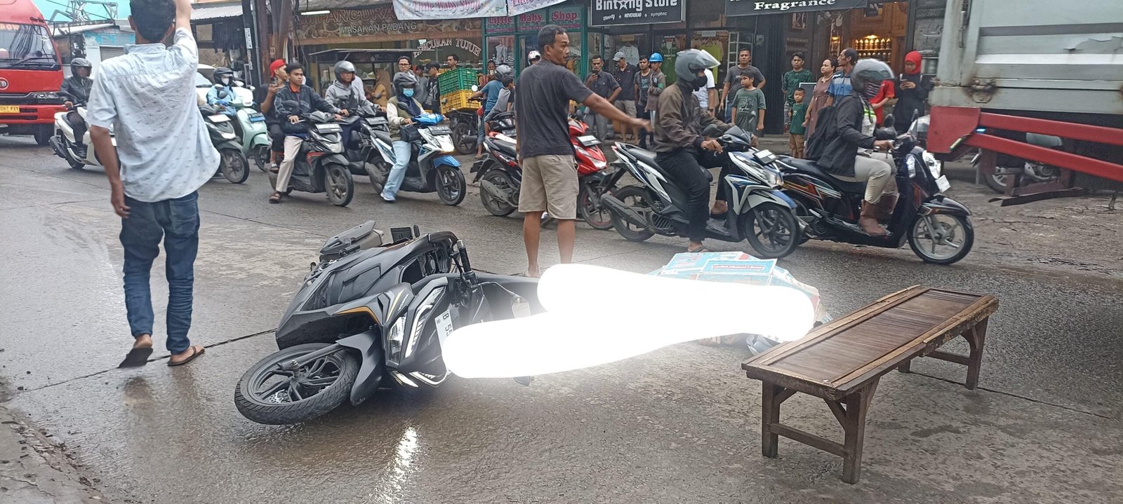 Tragis! Pemuda Pulang Kerja Tewas Terlindas Truk di Cikarang Barat