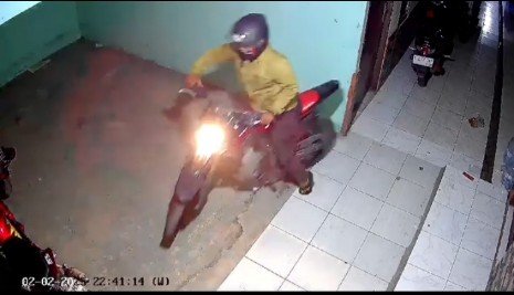 Curanmor di Cikarang, Pelaku Beraksi 10 Detik, Motor Raib!