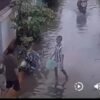 Viral! Seorang Ayah di Bekasi Tega Lempar Anak ke Kubangan Air