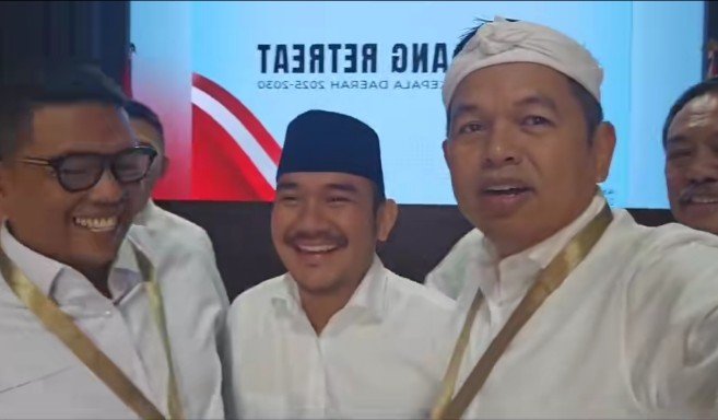 Akrab dengan Bupati Bekasi, Dedi Mulyadi Ingatkan Soal Jalan Rusak!
