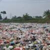 Sampah di TPS Ilegal Babelan Kian Menumpuk, Warga Minta Solusi!