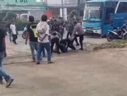 Cekcok di Terminal Kalijaya Cikarang Barat, Pria Berseragam Hijau Ribut dengan Pengurus PO Bus