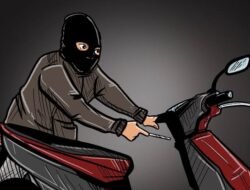 Motor Raib Saat Salat Subuh, Aksi Pencurian di Musholla Sukatani Terekam CCTV