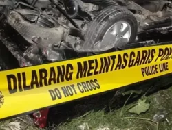 Liburan Berujung Duka: Mobil Keluarga dari Cikarang Masuk Jurang di Cianjur, Satu Tewas