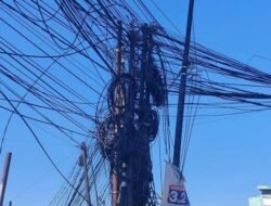 Kabel Optik Semrawut di Bekasi Sebabkan Warga Alami Cedera Parah, Akhirnya Dirapihkan