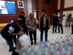 Polisi Ungkap Produksi Galon Palsu Bermerek Le Minerale di Bekasi, Isi Air Sumur Tercemar