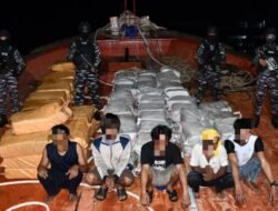 Penangkapan Besar di Laut Karimun: TNI AL Gagalkan Selundupan Narkoba Hampir 2 Ton!