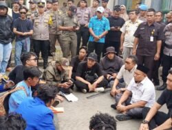 Mahasiswa dan Pemuda Demo di Pemkab Bekasi, Desak Revisi Perbup Nomor 11
