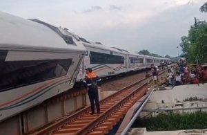KA Purwojaya Anjlok di Kedunggedeh, Seluruh Penumpang Dipastikan Selamat