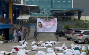 Warga Jayasampurna Tuntut Hak: Sudah Bayar Rp2 Miliar ke PDAM Bekasi, Tapi Air Tak Kunjung Terpasang