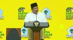 Presiden Prabowo memuji Menteri ESDM Bahlil Lahadalia, di HUT ke-61 Partai Golkar.