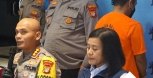 Polres Metro Bekasi mengungkap kasus penipuan berkedok lowongan kerja yang menipu sejumlah pencari kerja di Cikarang.