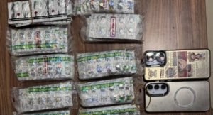 Peredaran obat keras tanpa izin edar di Bekasi dibongkar polisi.