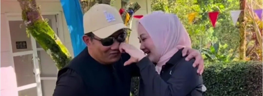 Sebelum gugatan cerai, Atalia Praratya bagikan momen kebersamaan.