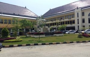 Usai penyegelan KPK, aktivitas ASN Pemkab Bekasi tetap normal.