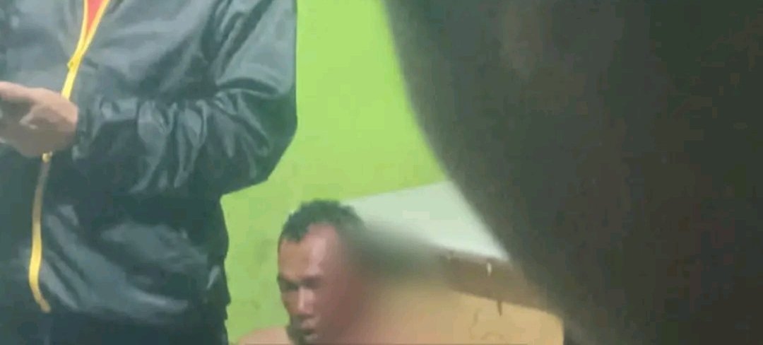 Aksi kriminal terjadi di Kampung Selang Cau, Cibitung, Selasa dini hari.