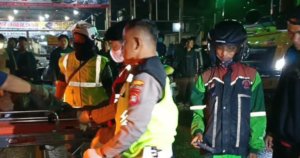 Insiden Tabrakan Mengerikan di Tambun Selatan, Pengendara Terlempar dan Terseret 30 Meter