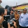 Aktivitas pedagang di sekitar SGC Cikarang kerap memicu kemacetan dan akan direlokasi secara bertahap oleh Pemkab Bekasi.
