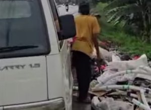 Aksi buang sampah sembarangan di Kedungwaringin terekam kamera warga.