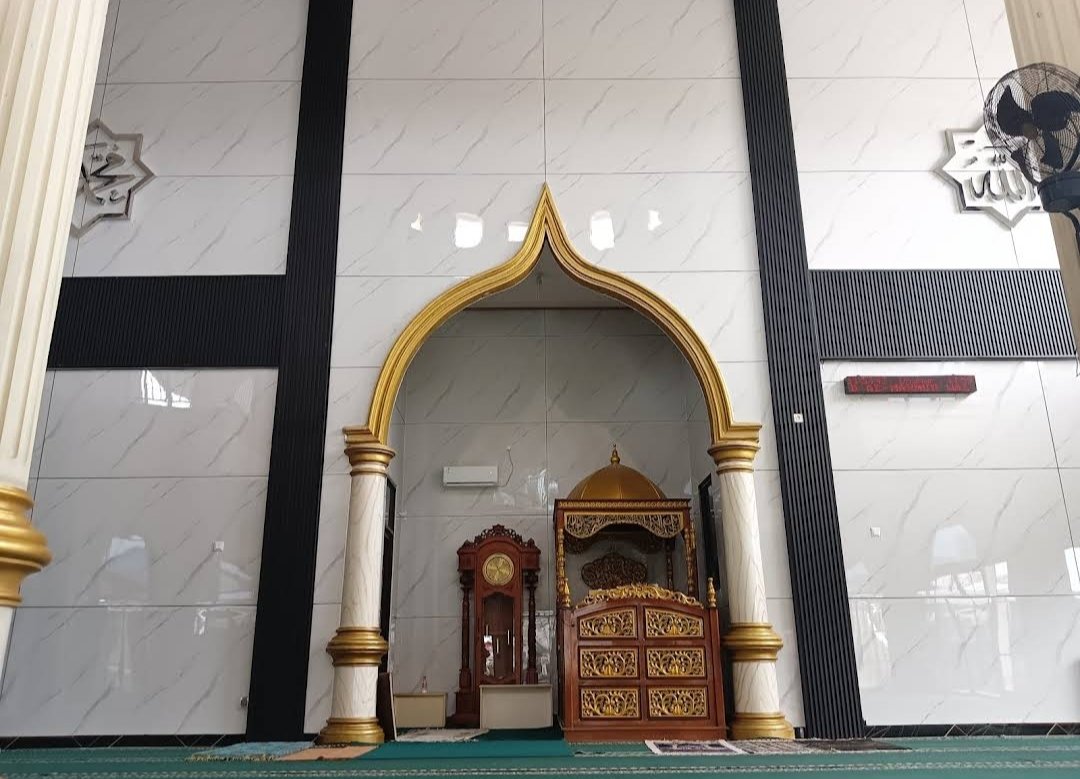 Masjid Al-Makmur Bekasi Utara menjadi sasaran pencurian, tiga kotak amal dibobol.