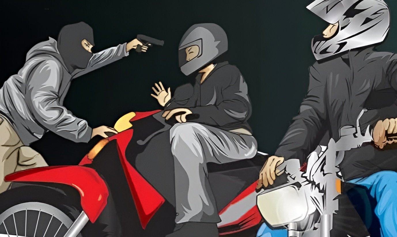 Aksi percobaan pembegalan sepeda motor di jalan alternatif MM2100, Cikarang Barat, membuat warga waspada.