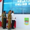 Pemkab Bekasi resmi meluncurkan aplikasi layanan satu pintu sebagai upaya meningkatkan transparansi dan pengawasan pelayanan publik.