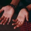 Satreskrim Polres Metro Bekasi mengungkap kasus penculikan anak di Desa Setiamekar, Tambun Selatan. Pelaku berinisial M.A.R. alias L diamankan, korban ditemukan selamat.