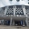 Stadion Wibawamukti Cikarang mulai direhabilitasi setelah rusak parah akibat angin puting beliung, dengan dukungan anggaran Rp40 miliar dari pemerintah pusat.