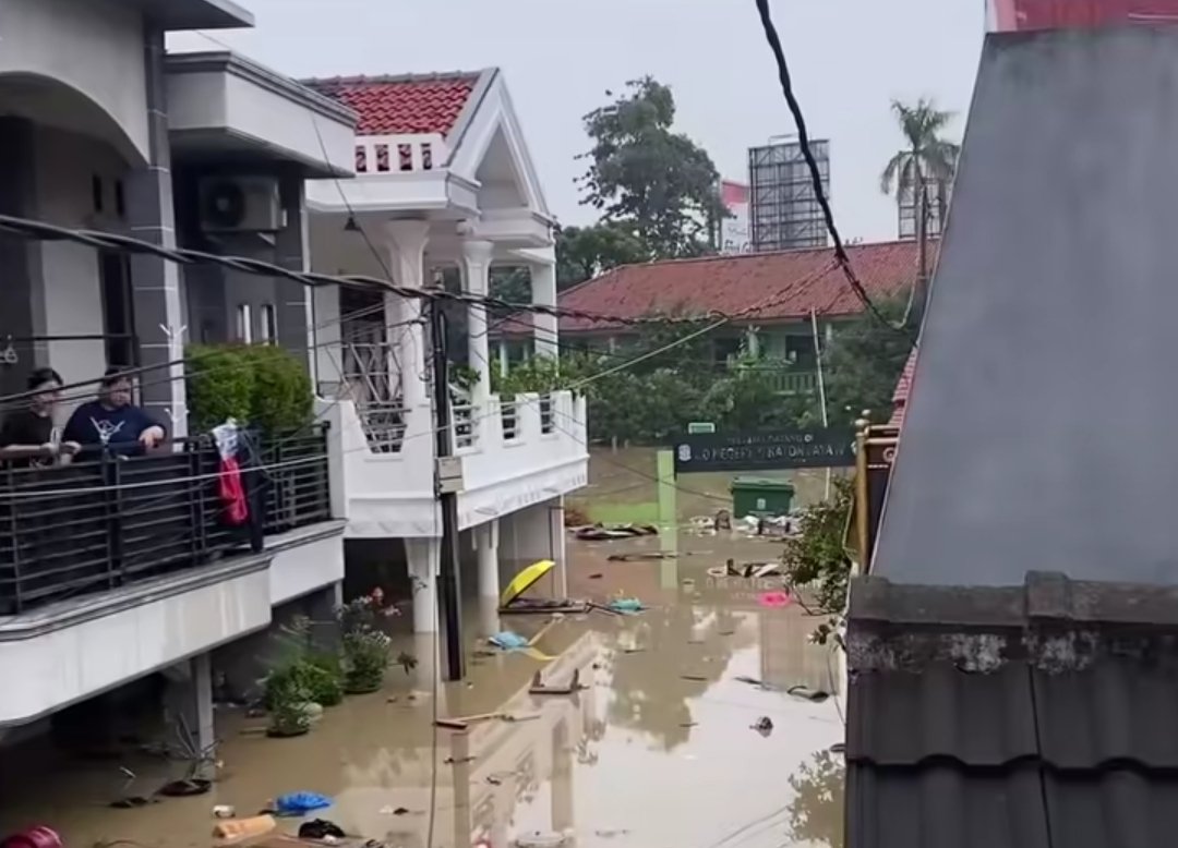 Program normalisasi sungai di Kabupaten Bekasi terhambat keterbatasan anggaran dan belum jadi prioritas daerah.