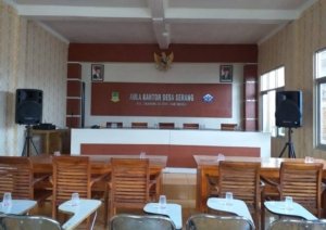 APBDes Desa Serang, Kecamatan Cikarang Selatan, mengalami perubahan pada 2026 akibat efisiensi anggaran. Nilai anggaran turun dari Rp6,3 miliar menjadi Rp5,1 miliar usai Musyawarah Desa.