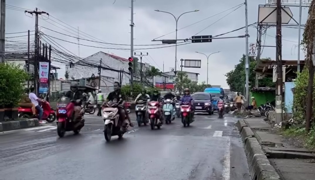 Ilustrasi kecelakaan lalu lintas saat arus mudik Lebaran 2026 di wilayah Kabupaten Bekasi.