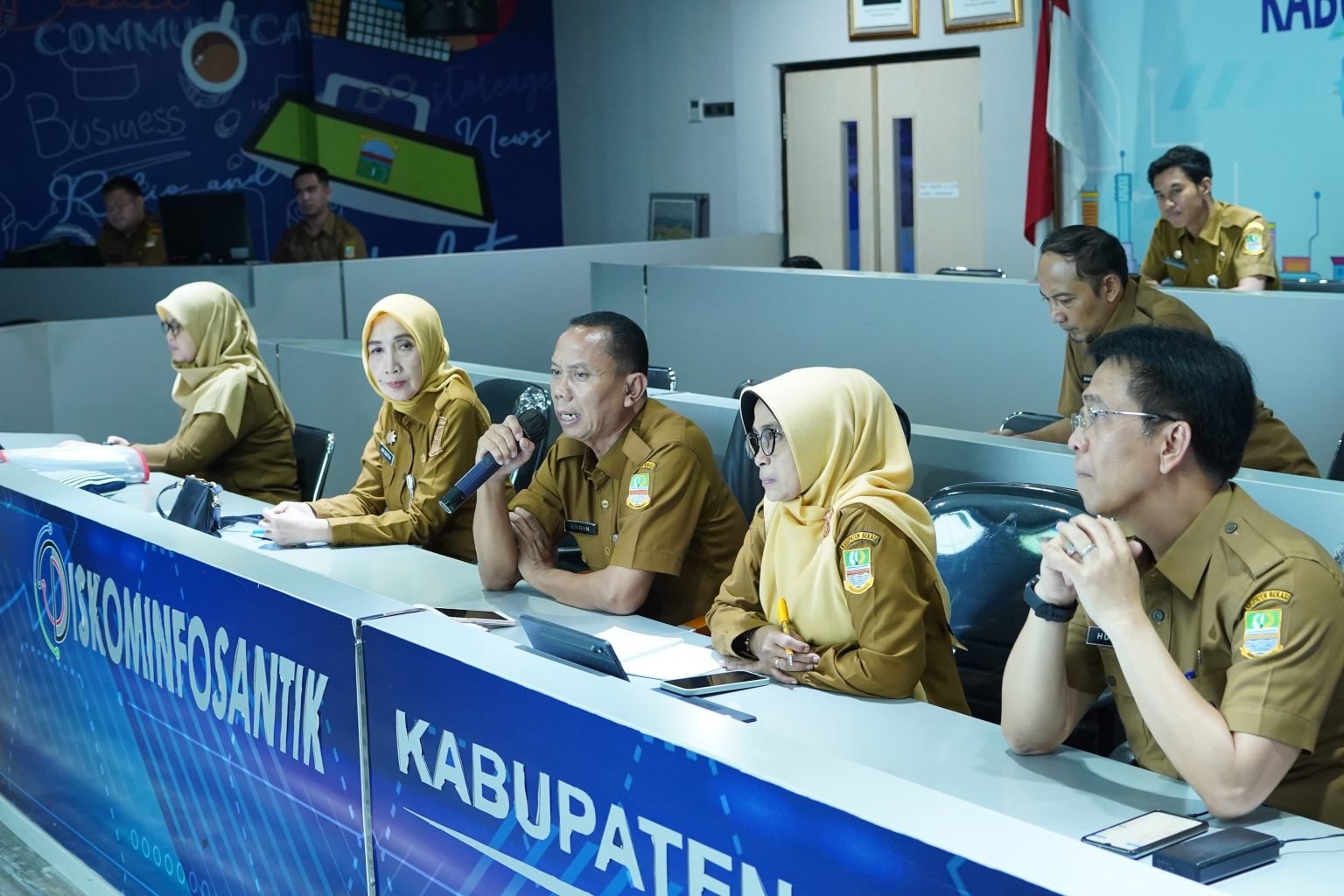 Suasana Musrenbang Kabupaten Bekasi untuk RKPD 2027 di Cikarang Pusat yang dihadiri terbatas kepala desa.