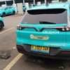 Ilustrasi taksi listrik yang disebut terlibat dalam insiden kecelakaan kereta di Bekasi Timur.