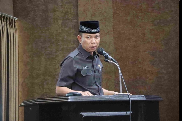 Sekda Bekasi hadiri Halal Bihalal MUI, bahas penguatan SDM dan kolaborasi pembangunan daerah.