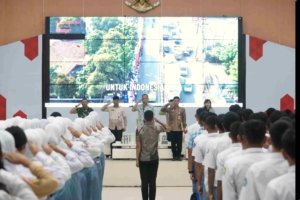 Sekda Kabupaten Bekasi Endin Samsudin membuka seleksi Paskibraka 2026 yang diikuti ratusan pelajar dari 22 kecamatan di Gedung Wibawamukti.q
