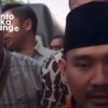 Ade Kuswara Kunang menyampaikan klarifikasi usai sidang dugaan korupsi proyek di Kabupaten Bekasi, Senin (11/5/2026).