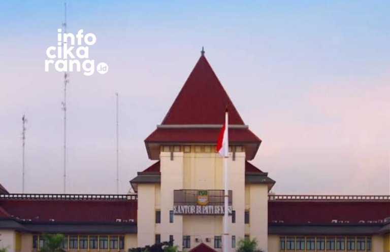 Ilustrasi kawasan industri di Kabupaten Bekasi yang menjadi salah satu motor penggerak ekonomi terbesar di Jawa Barat.