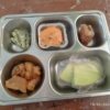 Puluhan Warga Turun ke Jalan di Cikarang, Sampaikan Dukungan untuk Program Makan Bergizi Gratis