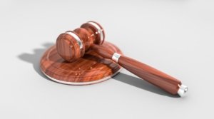 Kuasa hukum terdakwa memberikan keterangan usai sidang di Pengadilan Negeri Bandung.