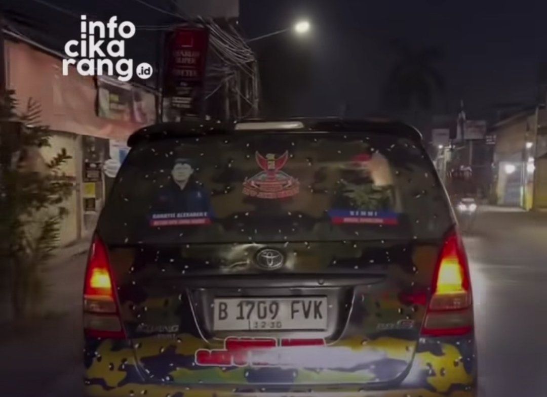 Unggahan viral seorang perempuan yang mengaku menjadi korban tabrak lari oleh mobil yang diduga milik sebuah organisasi masyarakat di wilayah Cikarang.
