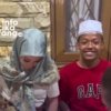 Momen haru seorang perempuan asal Australia saat menemui keluarga kekasihnya di Indonesia untuk melangsungkan prosesi lamaran dan pertunangan.