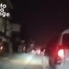 Kondisi Jalan Pilar Cikarang yang terlihat minim penerangan saat dilintasi pengguna jalan pada Minggu (23/8/2026) sekitar pukul 01.00 WIB.
