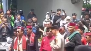 Rombongan Tokoh Betawi Sempat Hendak Masuk Area Aksi Demo Warga Pati