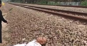 Seorang Kakek-kakek Ditemukan Tergeletak Tak Sadarkan Diri di Babakan Tengah Adiarsa Timur